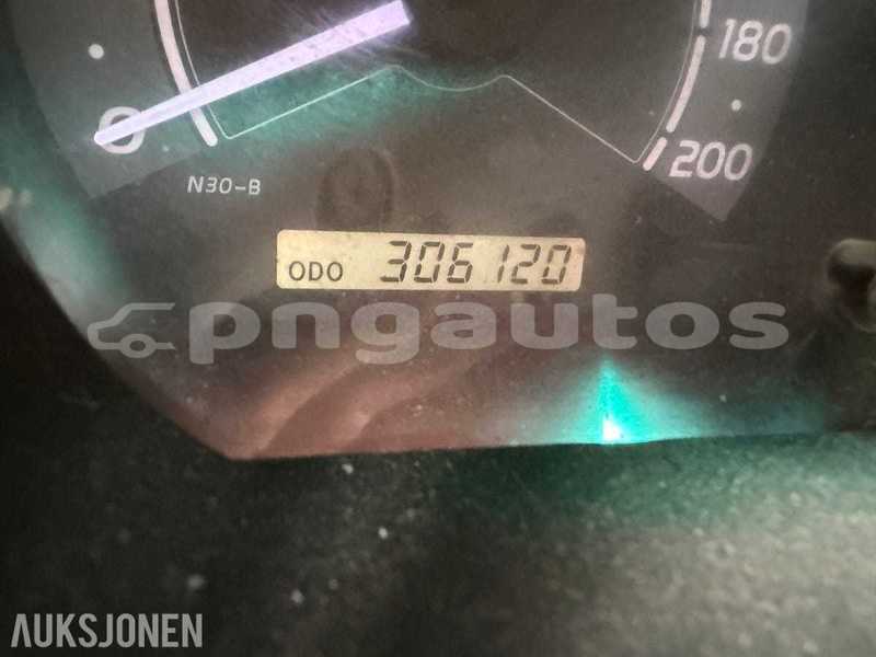 Big with watermark toyota hilux southern highlands mendi 8165