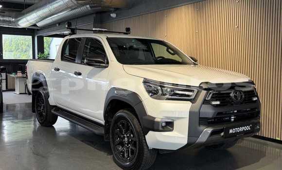 Buy Used Toyota Hilux White Car in Mendi in Southern Highlands Buy Used Toyota Hilux White Car in Mendi in Southern Highlands