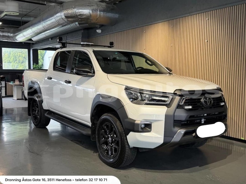 Big with watermark toyota hilux milne bay mapona 8166