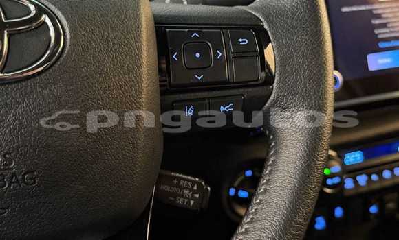 Buy Used Toyota Hilux White Car in Mapona in Milne Bay Buy Used Toyota Hilux White Car in Mapona in Milne Bay