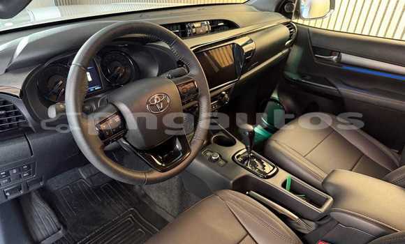 Buy Used Toyota Hilux White Car in Kabwum in Morobe Buy Used Toyota Hilux White Car in Kabwum in Morobe