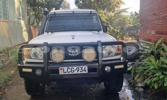 Buy Used Toyota Hiace Other Car in Wewak in East Sepik