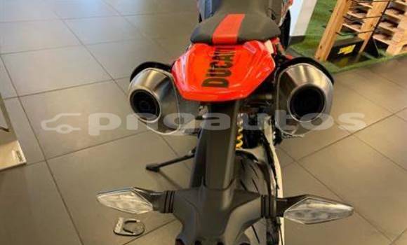 Buy New Ducati ST Red Bike in Arou in Madang Buy New Ducati ST Red Bike in Arou in Madang