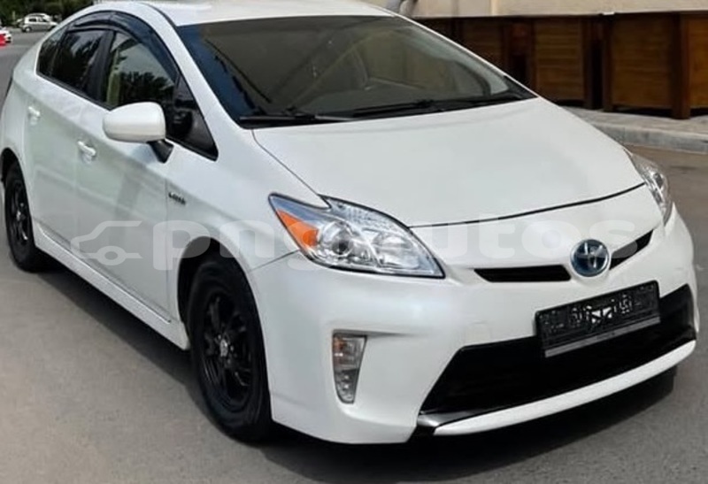 Big with watermark toyota prius national capital district port moresby 8185