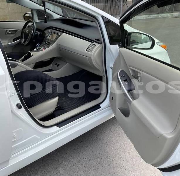 Big with watermark toyota prius national capital district port moresby 8185
