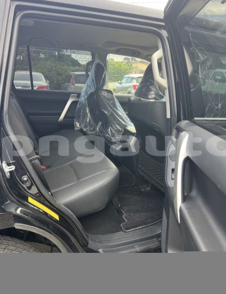 Big with watermark toyota land cruiser prado gulf kikori 8191