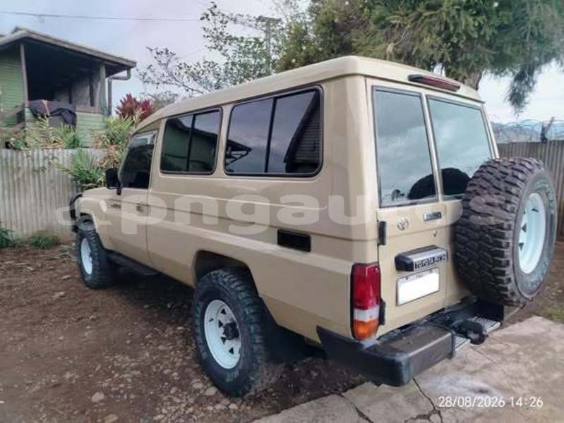 Big with watermark toyota 4runner madang arou 8209
