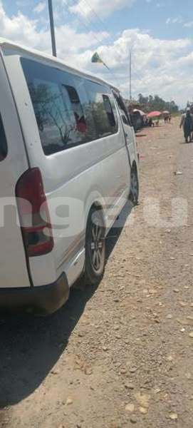 Big with watermark toyota hilux east sepik ambunti 8220