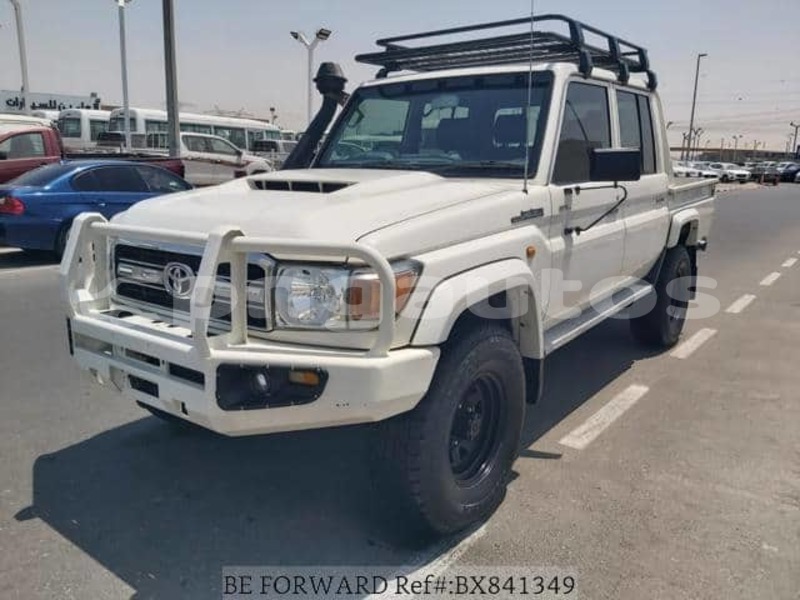 Big with watermark toyota land cruiser madang madang 8231
