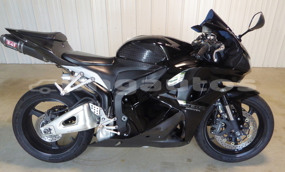 Buy Used Honda CBR Black Bike in Port Moresby in National Capital District