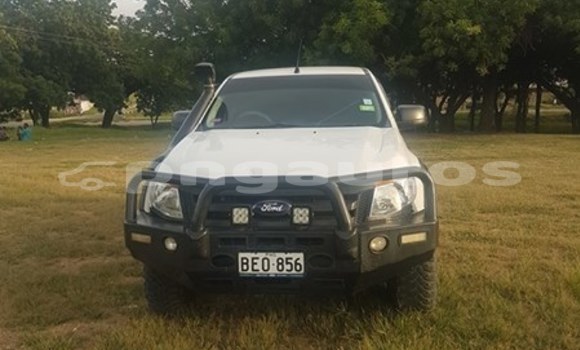 Buy Used Ford Ranger White Car in Port Moresby in National Capital District Buy Used Ford Ranger White Car in Port Moresby in National Capital District
