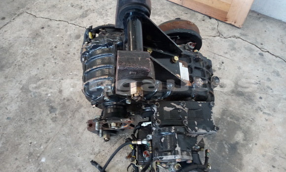 Buy HINO GT TRANSFER CASE in Daru in Western (Fly) Buy HINO GT TRANSFER CASE in Daru in Western (Fly)
