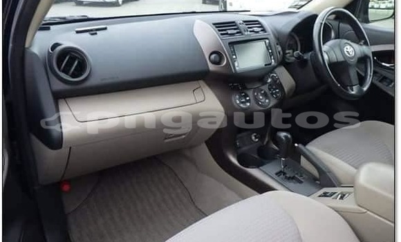 Acheter Occasion Voiture Toyota Vanguard Noir à Port Moresby, National Capital District Acheter Occasion Voiture Toyota Vanguard Noir à Port Moresby, National Capital District