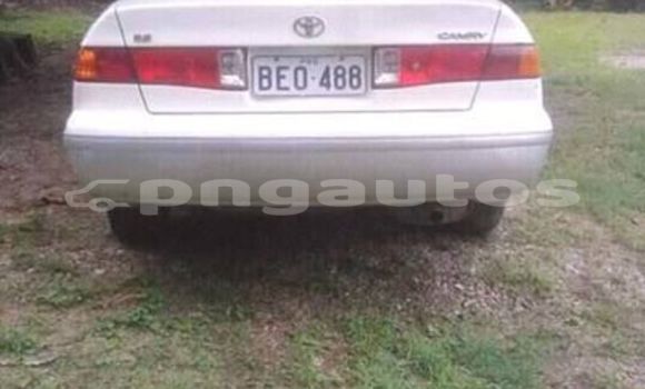 Acheter Occasion Voiture Toyota Camry Blanc à Port Moresby, National Capital District Acheter Occasion Voiture Toyota Camry Blanc à Port Moresby, National Capital District