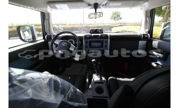 Buy Import Toyota FJ Cruiser Blue Car in Import - Dubai in Enga Buy Import Toyota FJ Cruiser Blue Car in Import - Dubai in Enga