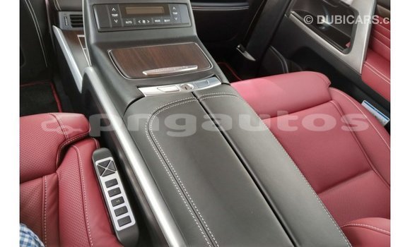 Buy Import Toyota Land Cruiser Black Car in Import - Dubai in Enga Buy Import Toyota Land Cruiser Black Car in Import - Dubai in Enga