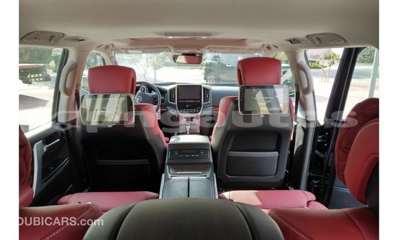 Buy Import Toyota Land Cruiser Black Car in Import - Dubai in Enga Buy Import Toyota Land Cruiser Black Car in Import - Dubai in Enga