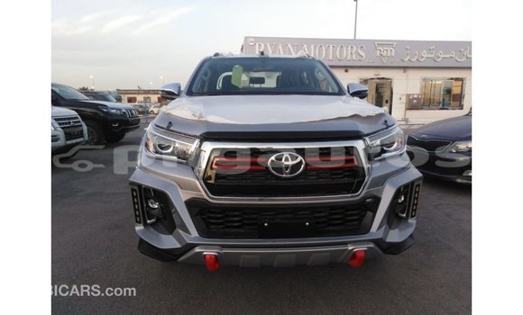 Buy Import Toyota Hilux Other Car in Import - Dubai in Enga Buy Import Toyota Hilux Other Car in Import - Dubai in Enga