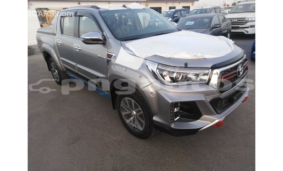 Buy Import Toyota Hilux Other Car in Import - Dubai in Enga Buy Import Toyota Hilux Other Car in Import - Dubai in Enga