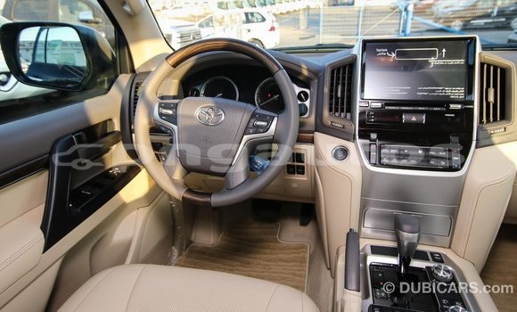 Buy Import Toyota Land Cruiser Black Car in Import - Dubai in Enga Buy Import Toyota Land Cruiser Black Car in Import - Dubai in Enga