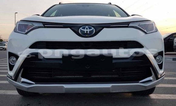 Buy Import Toyota RAV4 White Car in Import - Dubai in Enga Buy Import Toyota RAV4 White Car in Import - Dubai in Enga