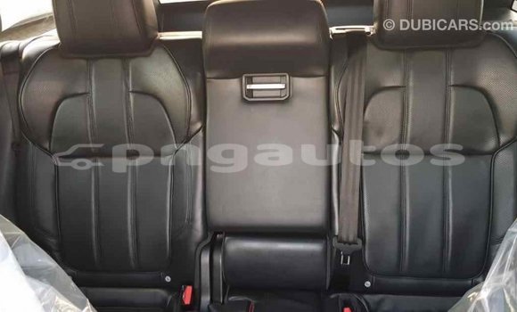 Buy Import Land Rover Range Rover White Car in Import - Dubai in Enga Buy Import Land Rover Range Rover White Car in Import - Dubai in Enga