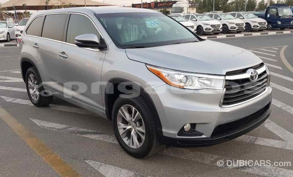 Buy Import Toyota Highlander Other Car in Import - Dubai in Enga Buy Import Toyota Highlander Other Car in Import - Dubai in Enga