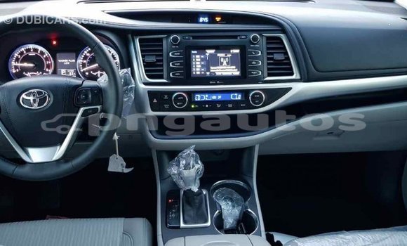 Buy Import Toyota Highlander Other Car in Import - Dubai in Enga Buy Import Toyota Highlander Other Car in Import - Dubai in Enga