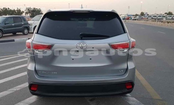Buy Import Toyota Highlander Other Car in Import - Dubai in Enga Buy Import Toyota Highlander Other Car in Import - Dubai in Enga
