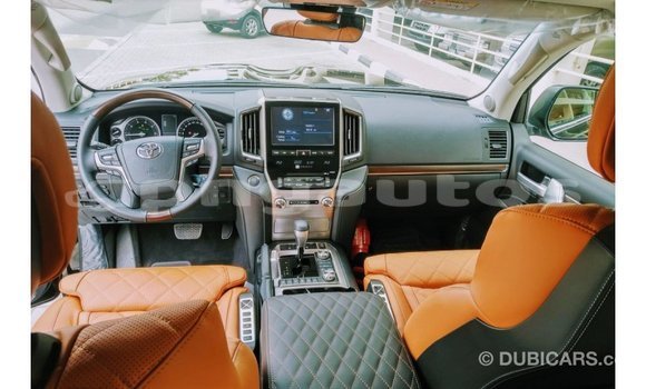 Buy Import Toyota Land Cruiser Black Car in Import - Dubai in Enga Buy Import Toyota Land Cruiser Black Car in Import - Dubai in Enga