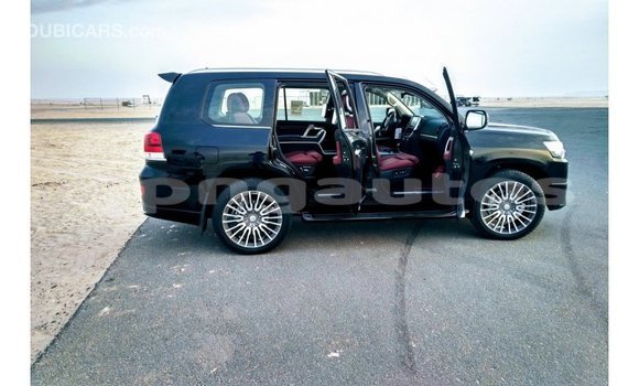Buy Import Toyota Land Cruiser Black Car in Import - Dubai in Enga Buy Import Toyota Land Cruiser Black Car in Import - Dubai in Enga