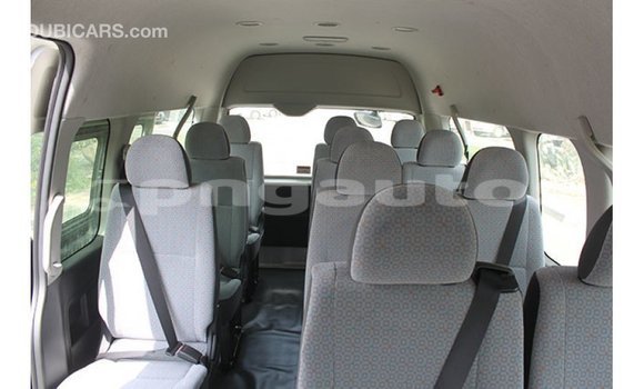 Buy Import Toyota Hiace White Car in Import - Dubai in Enga Buy Import Toyota Hiace White Car in Import - Dubai in Enga
