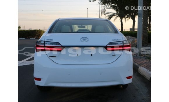 Buy Import Toyota Corolla White Car in Import - Dubai in Enga Buy Import Toyota Corolla White Car in Import - Dubai in Enga