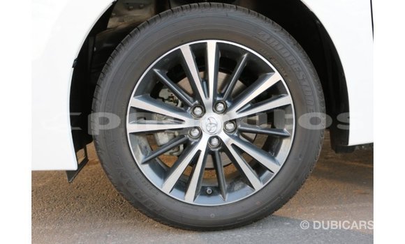 Buy Import Toyota Corolla White Car in Import - Dubai in Enga Buy Import Toyota Corolla White Car in Import - Dubai in Enga