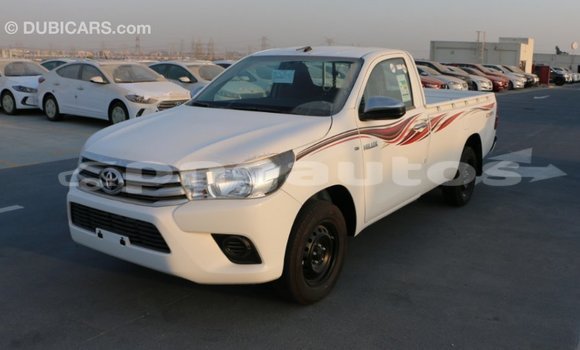 Buy Import Toyota Hilux White Car in Import - Dubai in Enga Buy Import Toyota Hilux White Car in Import - Dubai in Enga