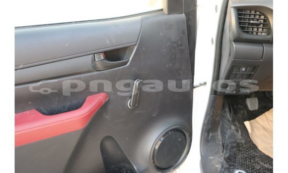 Buy Import Toyota Hilux White Car in Import - Dubai in Enga Buy Import Toyota Hilux White Car in Import - Dubai in Enga