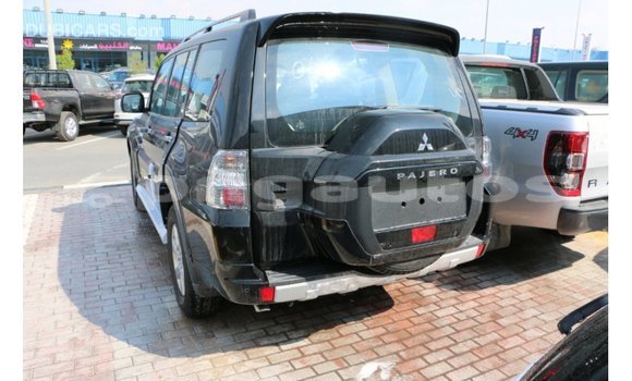 Buy Import Mitsubishi Pajero Black Car in Import - Dubai in Enga Buy Import Mitsubishi Pajero Black Car in Import - Dubai in Enga