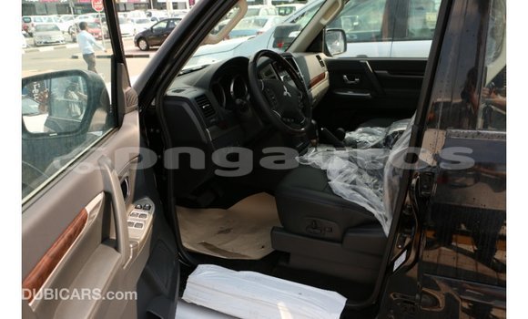 Buy Import Mitsubishi Pajero Black Car in Import - Dubai in Enga Buy Import Mitsubishi Pajero Black Car in Import - Dubai in Enga