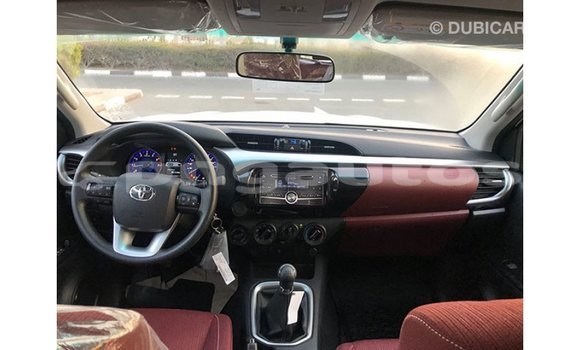 Buy Import Toyota Hilux White Car in Import - Dubai in Enga Buy Import Toyota Hilux White Car in Import - Dubai in Enga