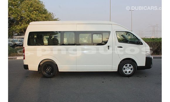 Buy Import Toyota Hiace White Car in Import - Dubai in Enga Buy Import Toyota Hiace White Car in Import - Dubai in Enga
