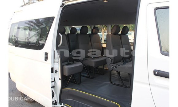 Buy Import Toyota Hiace White Car in Import - Dubai in Enga Buy Import Toyota Hiace White Car in Import - Dubai in Enga