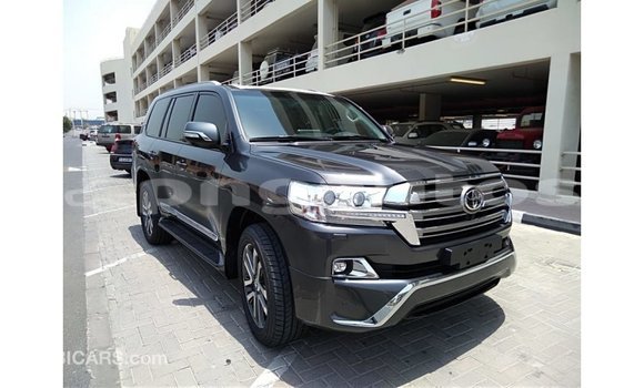 Buy Import Toyota Land Cruiser Other Car in Import - Dubai in Enga Buy Import Toyota Land Cruiser Other Car in Import - Dubai in Enga