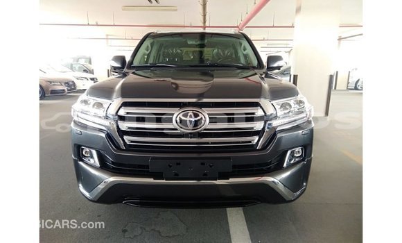 Buy Import Toyota Land Cruiser Other Car in Import - Dubai in Enga Buy Import Toyota Land Cruiser Other Car in Import - Dubai in Enga