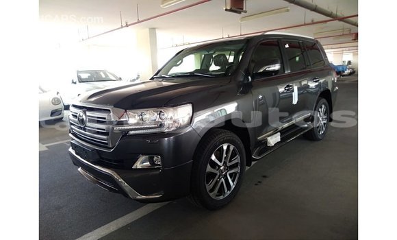 Buy Import Toyota Land Cruiser Other Car in Import - Dubai in Enga Buy Import Toyota Land Cruiser Other Car in Import - Dubai in Enga