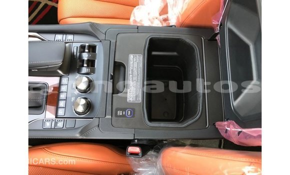 Buy Import Lexus LX White Car in Import - Dubai in Enga Buy Import Lexus LX White Car in Import - Dubai in Enga