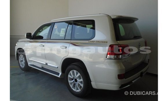 Buy Import Toyota Land Cruiser Other Car in Import - Dubai in Enga Buy Import Toyota Land Cruiser Other Car in Import - Dubai in Enga