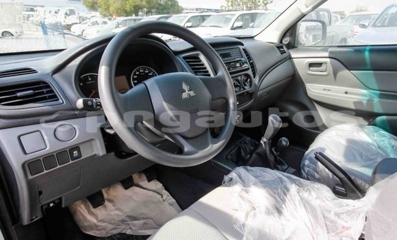 Buy Import Mitsubishi L200 White Car in Import - Dubai in Enga Buy Import Mitsubishi L200 White Car in Import - Dubai in Enga