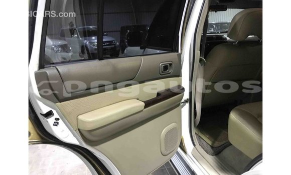 Buy Import Nissan Patrol White Car in Import - Dubai in Enga Buy Import Nissan Patrol White Car in Import - Dubai in Enga