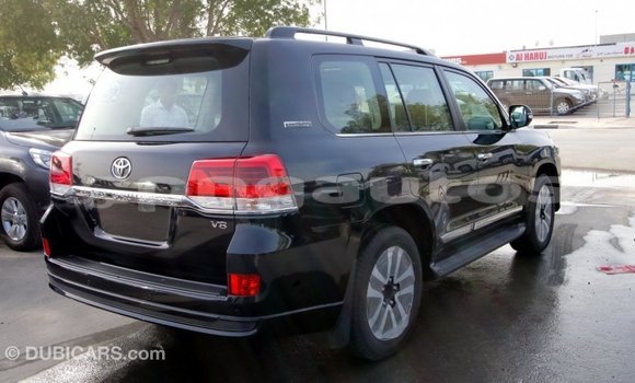 Buy Import Toyota Land Cruiser Black Car in Import - Dubai in Enga Buy Import Toyota Land Cruiser Black Car in Import - Dubai in Enga