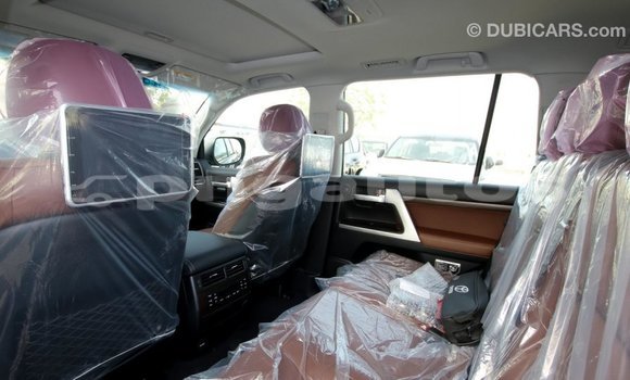 Buy Import Toyota Land Cruiser Black Car in Import - Dubai in Enga Buy Import Toyota Land Cruiser Black Car in Import - Dubai in Enga